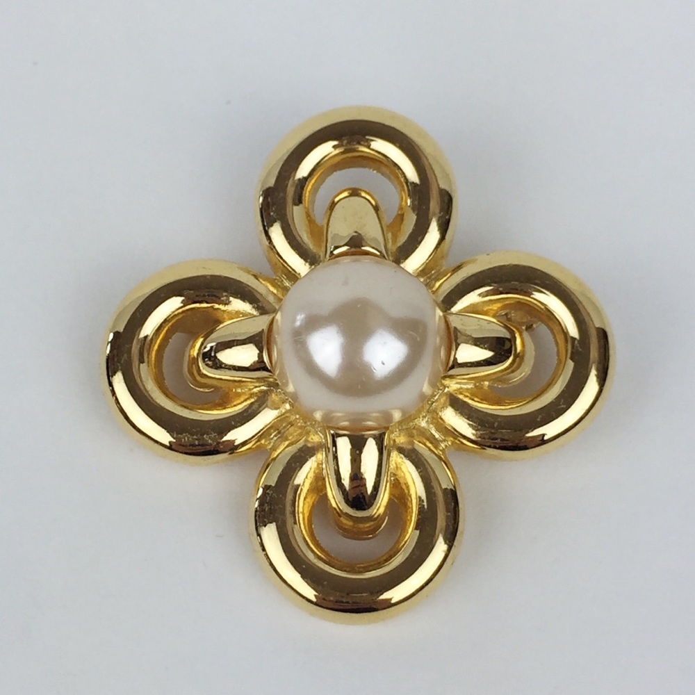 EUC JOAN RIVERS Pearl Cross Pin Brooch Gold tone